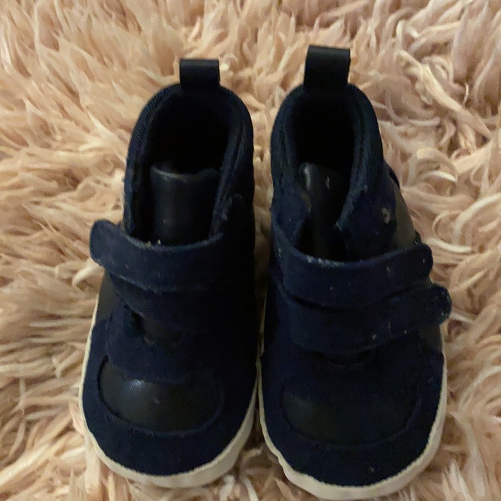 First steps - Picture 2 of 5